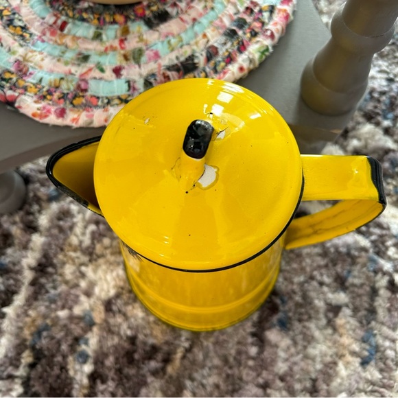 Vintage Farmhouse Enamel Kettle - Picture 8 of 10